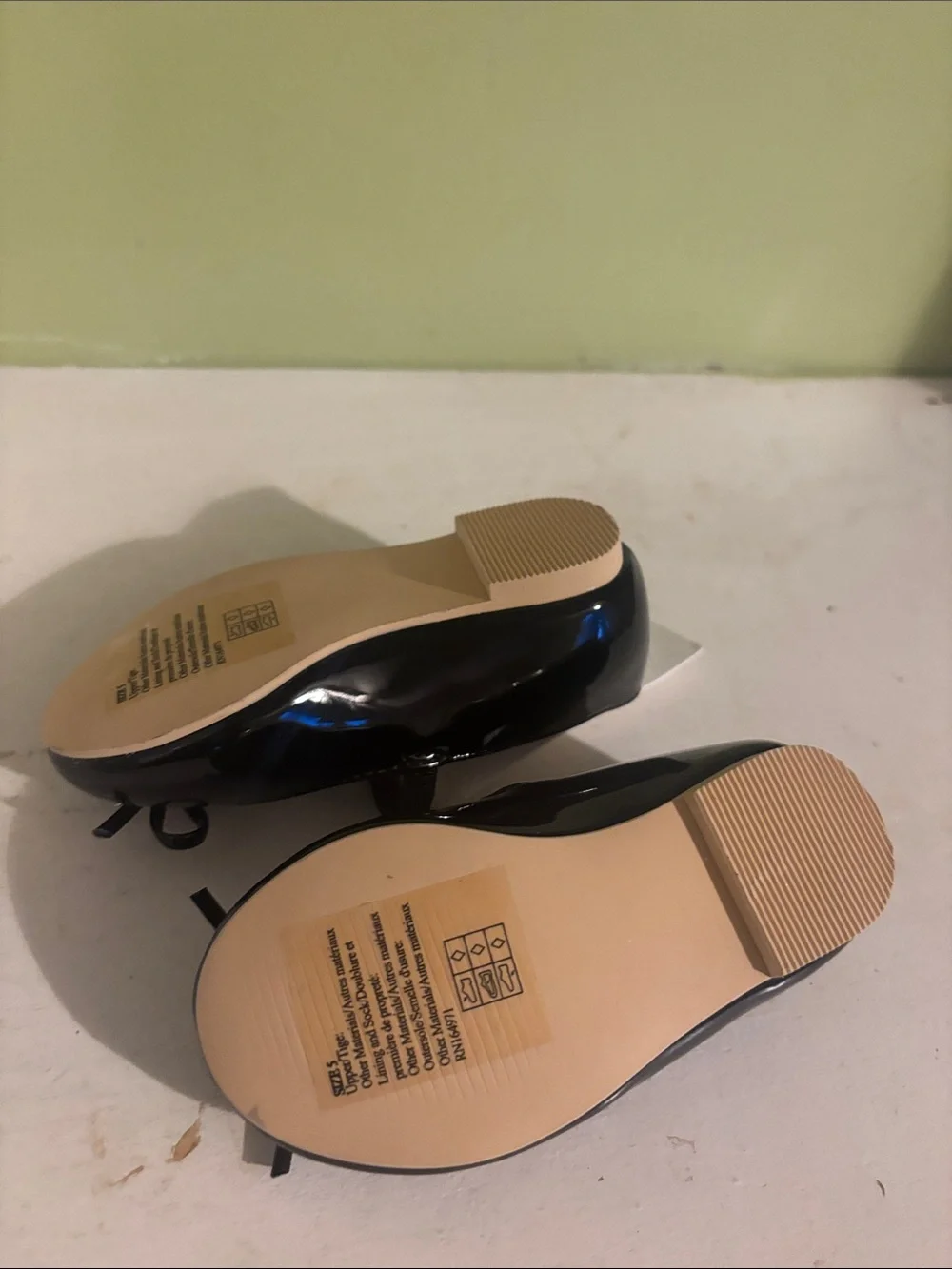 Janie and Jack  black shoes size 5